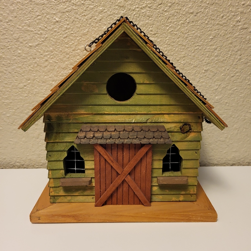 Bird House With Removable Steeple - Picture 8 of 13